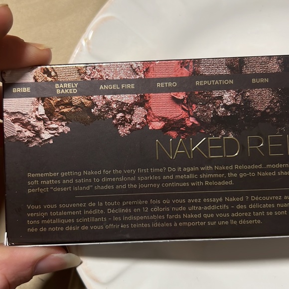 🧸🍭Urban Decay Naked Reloaded Palette - Picture 10 of 12
